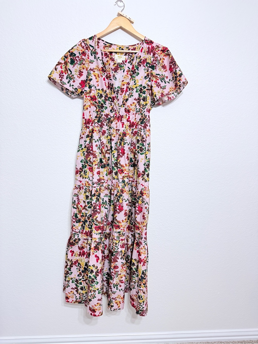 Anthropologie Somerset maxi dress beige pink floral size medium